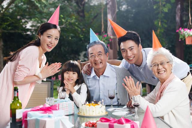 25上海银发消费与生活趋势》发布无龄正当时 乐享新美好 《20(图38)