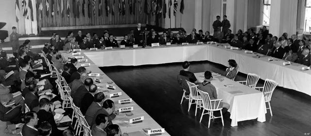 金、石油与美元之网看不见的武器∶黄(图2)